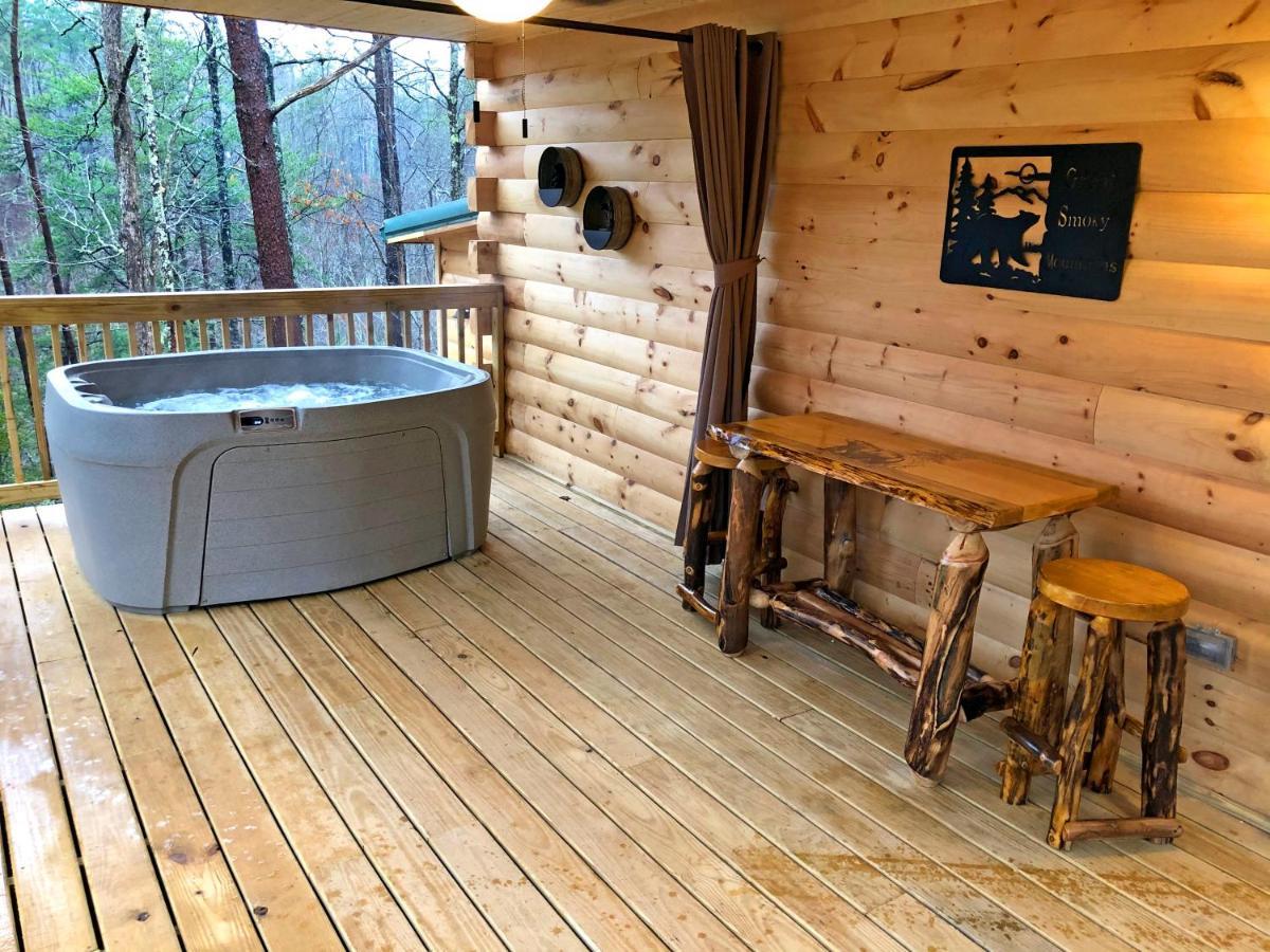 הוילה Gatlinburg - Honeymoon Hideaway מראה חיצוני תמונה